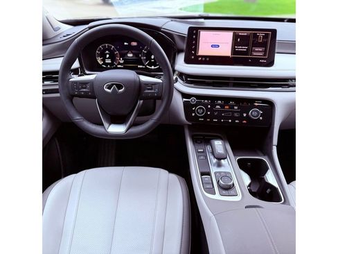 Certified 2026 INFINITI QX60 Luxe FWD image 12