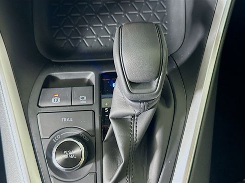 Used 2025 Toyota RAV4 LE image 24