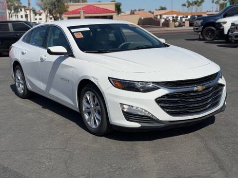 Used 2020 Chevrolet Malibu LT FWD image 1