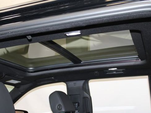 Used 2022 Cadillac Escalade Sport w/ Touring Package AWD/4WD image 9