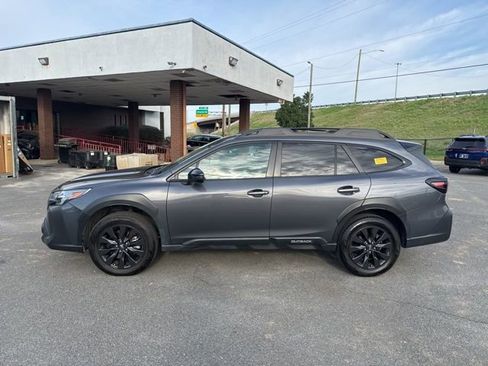 Used 2023 Subaru Outback Onyx Edition XT image 4