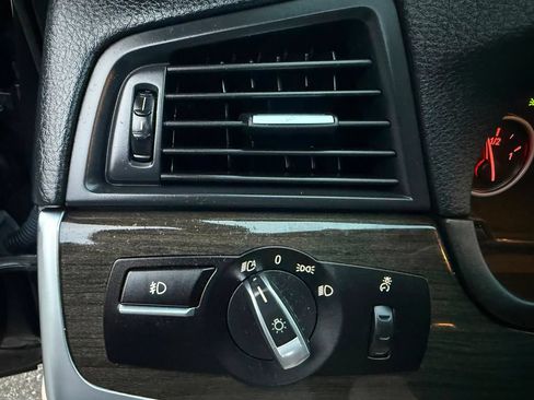 Used 2012 BMW 535i xDrive Sedan AWD/4WD image 14