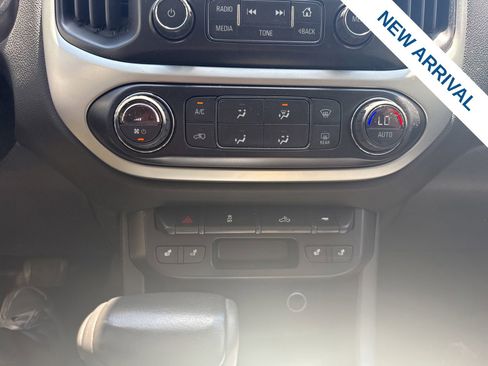 Used 2015 Chevrolet Colorado LT w/ Luxury Package AWD/4WD image 25