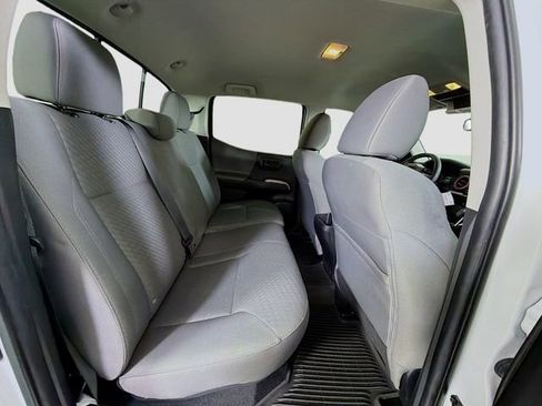 Used 2022 Toyota Tacoma SR5 image 26