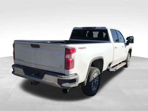 Certified 2025 Chevrolet Silverado 2500 LT w/ Convenience Package image 2