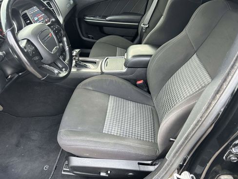 Used 2022 Dodge Charger GT RWD image 15