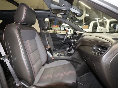 Used 2022 Chevrolet Equinox RS w/ Infotainment Package AWD/4WD image 26