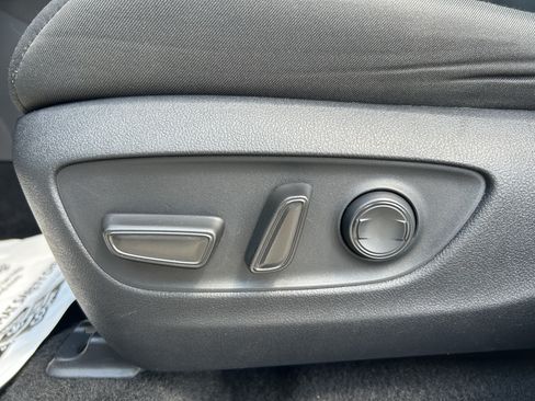 Certified 2025 Toyota RAV4 XLE FWD image 14