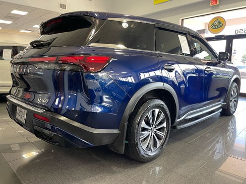 Used 2025 INFINITI QX60 Pure w/ Cargo Package FWD image 5