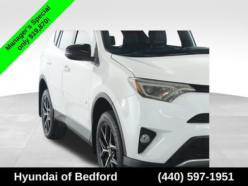 Used 2017 Toyota RAV4 SE w/ Power Extra Value Package AWD/4WD image 9