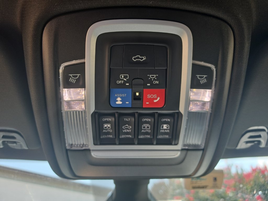 Used 2020 RAM 1500 Limited w/ Trailer Tow Group AWD/4WD image 43