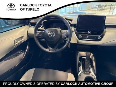 Used 2026 Toyota Corolla LE FWD image 21