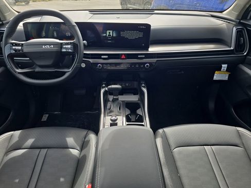 New 2026 Kia Sorento S FWD image 12