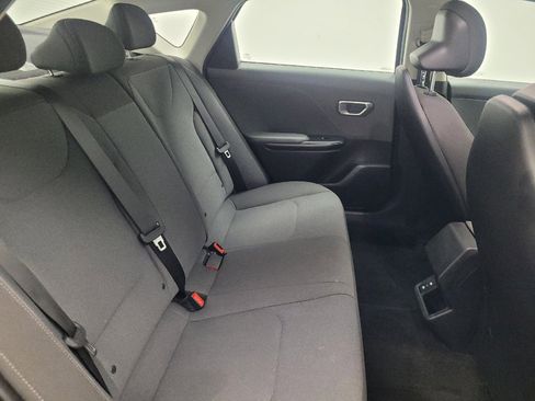 Used 2025 Kia K4 FWD image 19