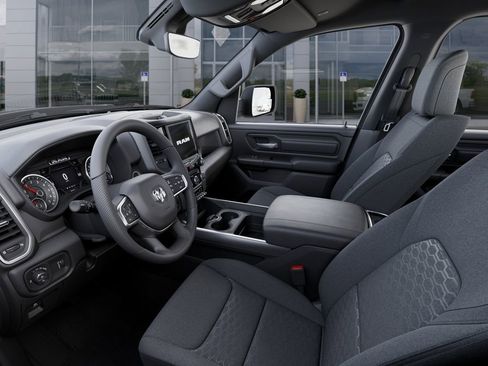 New 2026 RAM 1500 Express AWD/4WD image 23