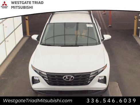 Used 2022 Hyundai Tucson SEL FWD image 3