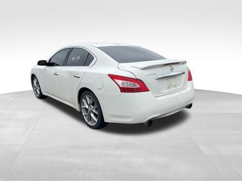 Used 2011 Nissan Maxima 3.5 SV w/ Sport Pkg image 5