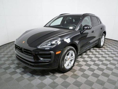 New 2026 Porsche Macan AWD/4WD image 1