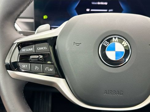 Used 2025 BMW 330i Sedan w/ Convenience Package RWD image 11