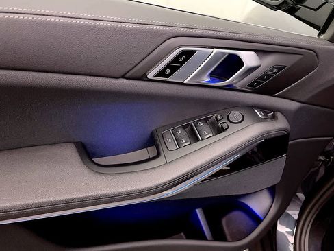 Used 2021 BMW X5 xDrive40i w/ Convenience Package image 11