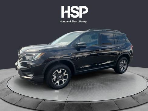 Used 2023 Honda Passport TrailSport image 1