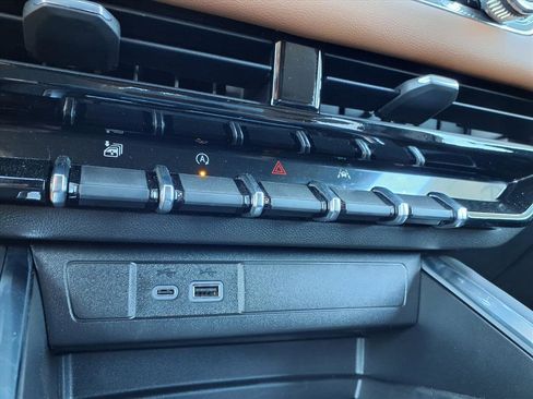 New 2026 GMC Canyon AT4 w/ Technology Plus Package image 6