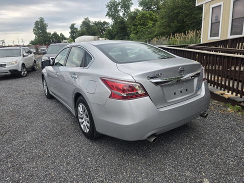 Used 2013 Nissan Altima 2.5 FWD image 14