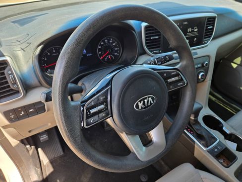 Used 2020 Kia Sportage LX w/ LX Popular Package FWD image 10
