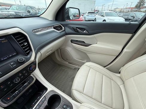 Used 2021 GMC Acadia Denali w/ Denali Ultimate Package image 34
