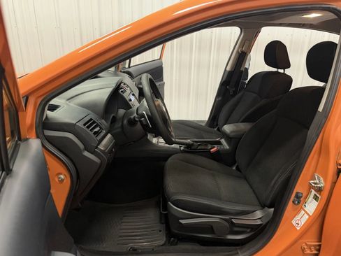 Used 2014 Subaru Crosstrek 2.0i Premium w/ Moonroof Package AWD/4WD image 35
