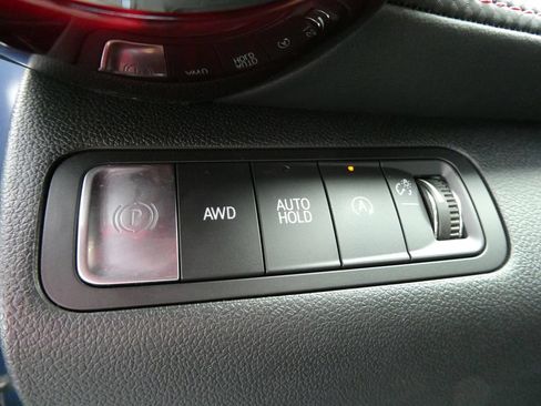 Certified 2025 Chevrolet Equinox RS w/ Safety and Technology Package AWD/4WD image 27