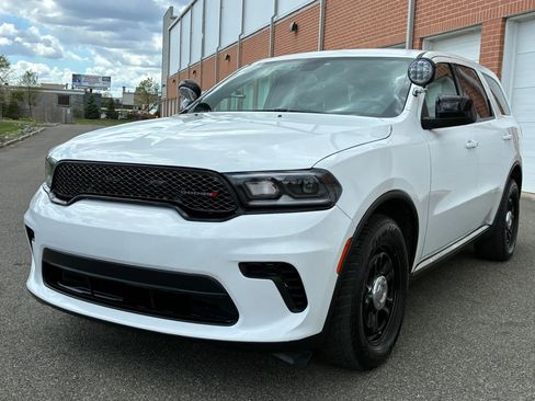 Used 2023 Dodge Durango SXT image 1