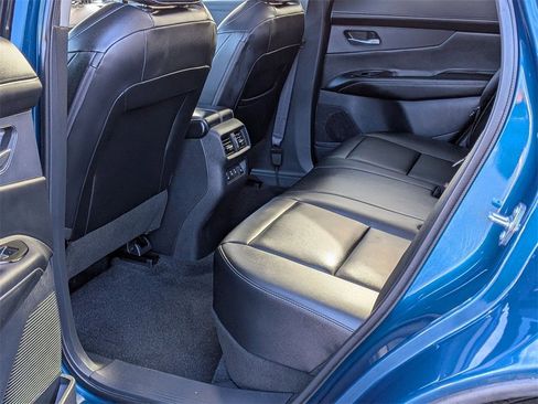 Used 2025 Nissan Murano SL image 18