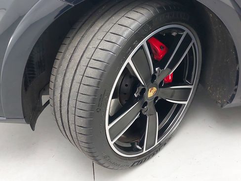 Certified 2021 Porsche Cayenne GTS image 34