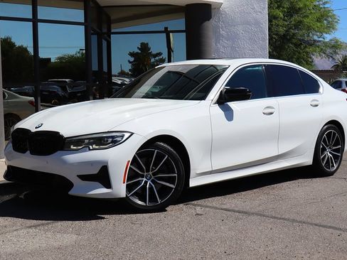 Used 2020 BMW 330i Sedan w/ Convenience Package RWD image 2