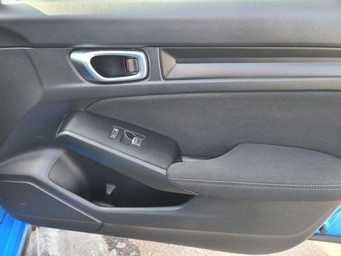 Used 2023 Honda Civic Sport image 20