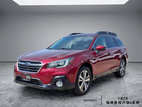 Used 2019 Subaru Outback 2.5i Limited AWD/4WD image 4