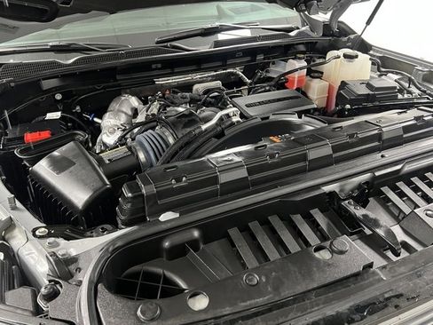 Used 2025 GMC Sierra 3500 AT4 w/ AT4 Premium Plus Package image 68