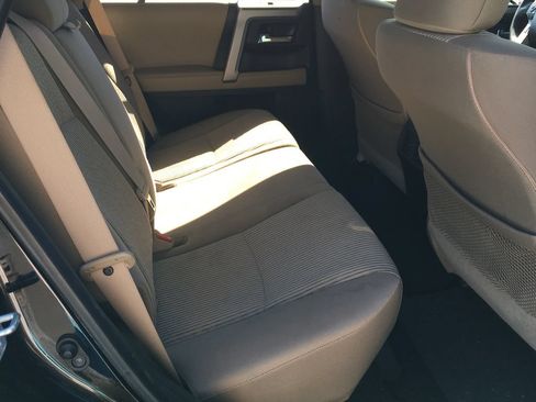 Used 2018 Toyota 4Runner SR5 AWD/4WD image 8