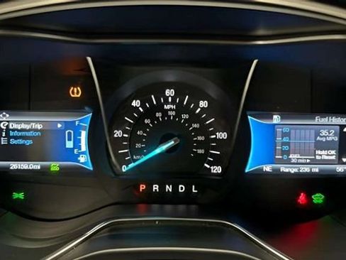 Used 2018 Ford Fusion S image 26