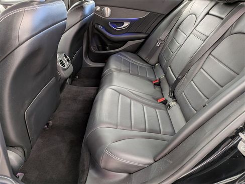 Used 2020 Mercedes-Benz C 300 4MATIC Sedan image 28