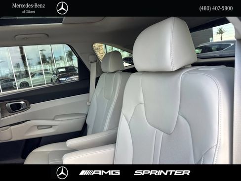 Used 2023 Kia Sorento EX w/ Panoramic Sunroof Package FWD image 23