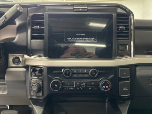 New 2026 Ford F250 XLT w/ XLT Premium Package AWD/4WD image 24
