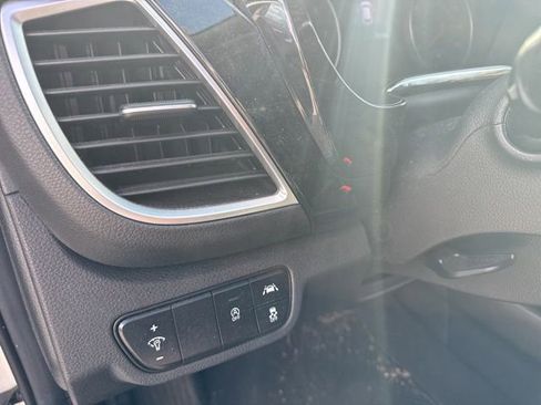 Used 2021 Kia Seltos EX image 10