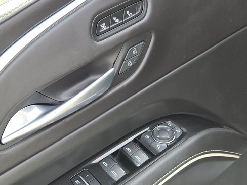 Used 2022 Cadillac Escalade Sport Platinum AWD/4WD image 16