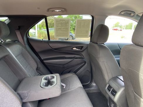Used 2023 Chevrolet Equinox LT FWD image 21