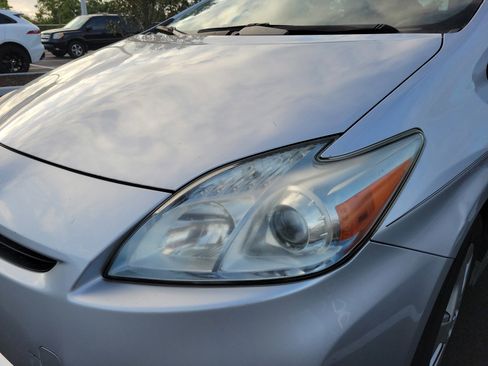 Used 2010 Toyota Prius Five image 5