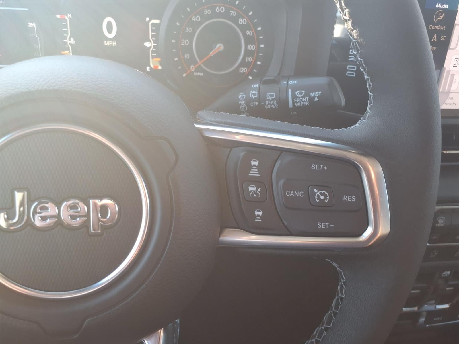 New 2027 Jeep Wrangler Unlimited Sahara AWD/4WD image 13