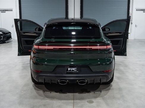 Used 2024 Porsche Cayenne Turbo GT AWD/4WD image 43
