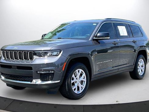 Certified 2022 Jeep Grand Cherokee L Limited AWD/4WD image 4